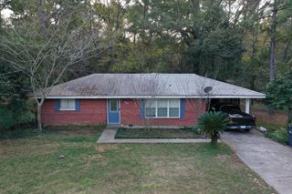 3108 Oak Grove Rd., Hattiesburg, MS 39402