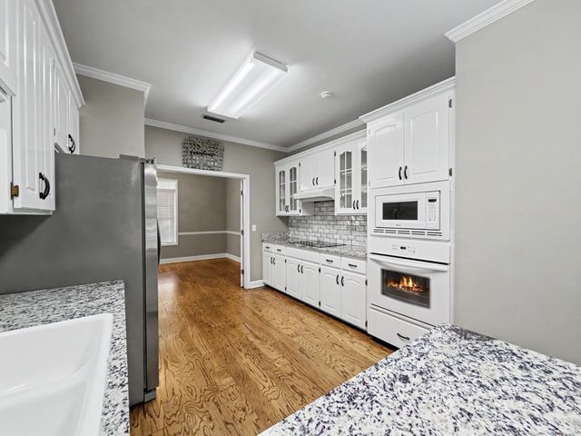 2230 Omussee Road, Dothan, AL 36303