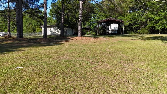2230 Omussee Road, Dothan, AL 36303
