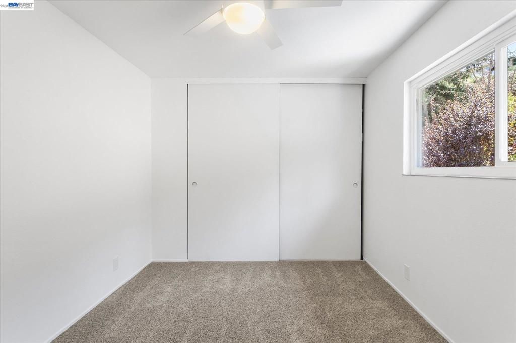 Image 43 of property listing at 16683 Kildare Rd, Castro Valley, CA 94578