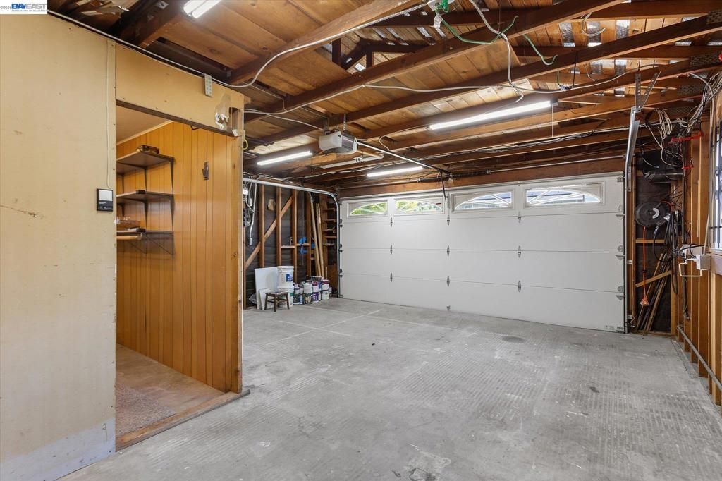 Image 66 of property listing at 16683 Kildare Rd, Castro Valley, CA 94578