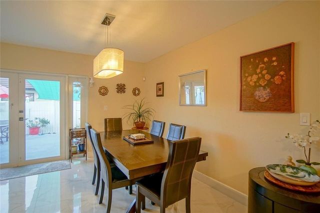 2606 N 38th Ave, Hollywood, FL 33021