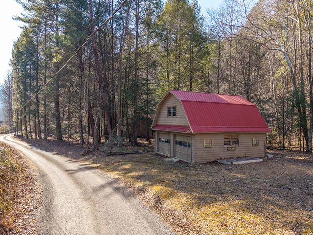 5411 Turniptown Road, Ellijay, GA 30536