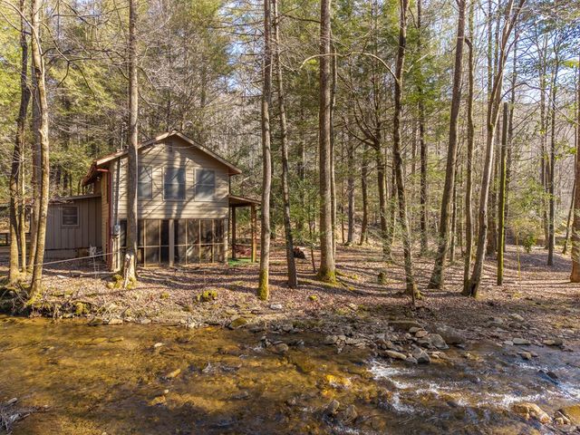 5411 Turniptown Road, Ellijay, GA 30536