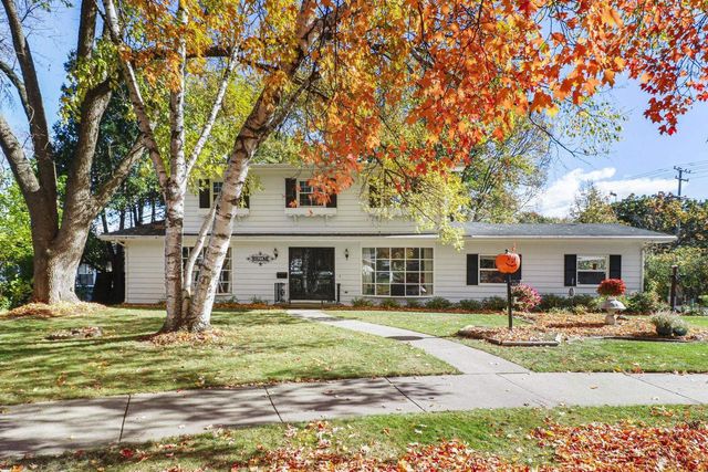4402 Vale Circle, Madison, WI 53711