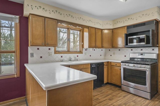 4402 Vale Circle, Madison, WI 53711