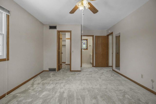 4402 Vale Circle, Madison, WI 53711