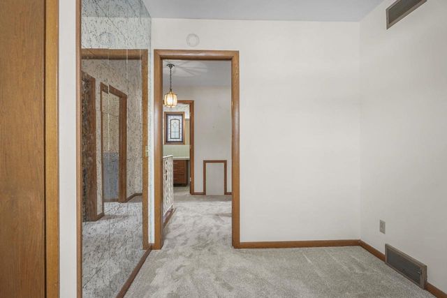 4402 Vale Circle, Madison, WI 53711