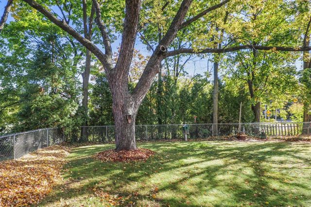 4402 Vale Circle, Madison, WI 53711