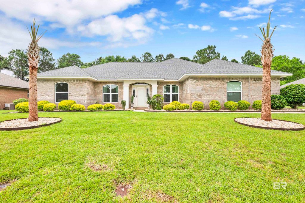 655 Magnolia Circle, Gulf Shores, AL 36542