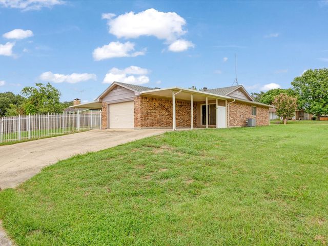 2110 Azalea Street, Denton, TX 76205