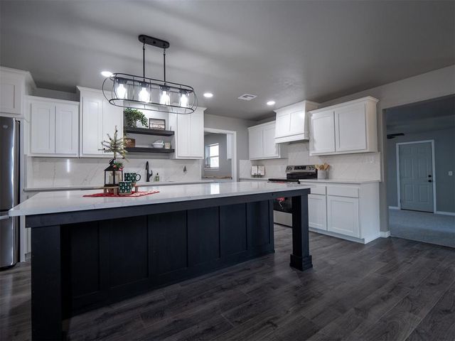 4410 NE 48th Avenue, Norman, OK 73026