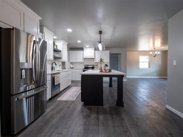 4410 NE 48th Avenue, Norman, OK 73026