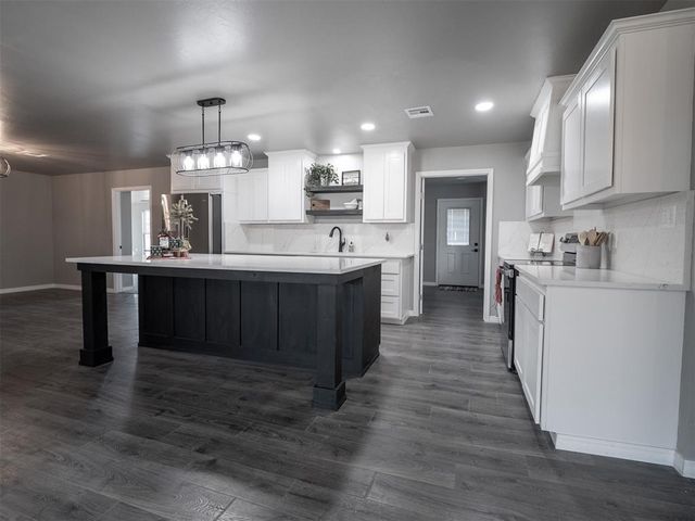 4410 NE 48th Avenue, Norman, OK 73026