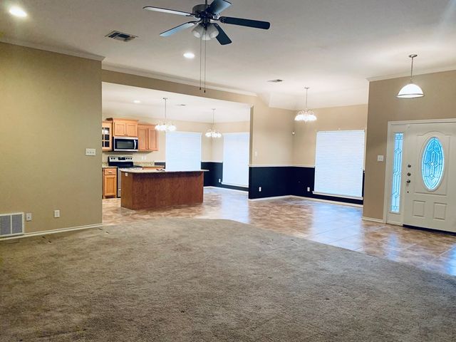 6009 La Vaca Street, San Angelo, TX 76904