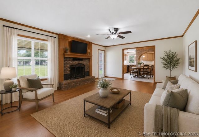 7918 N 156th East Avenue, Owasso, OK 74055