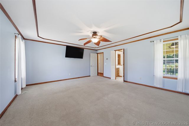 7918 N 156th East Avenue, Owasso, OK 74055