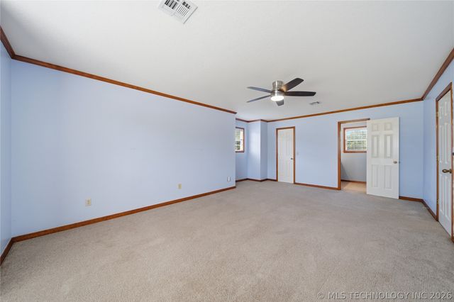 7918 N 156th East Avenue, Owasso, OK 74055