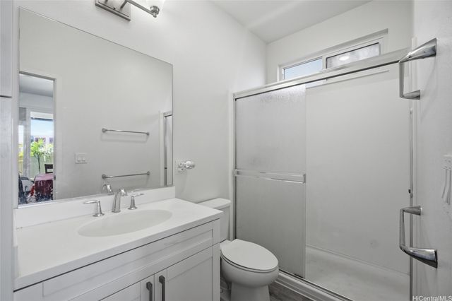94-1251 Hale Halawai Drive 40, Waipahu, HI 96797