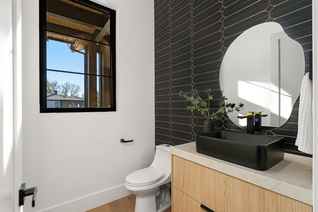 23638 Ironwood, Auburn, CA 95602