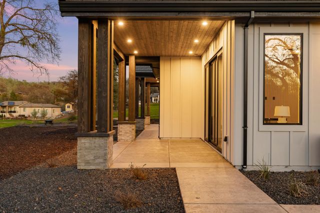 23638 Ironwood, Auburn, CA 95602