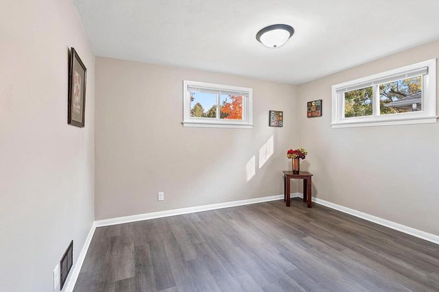 2500 S JEFFERSON STREET, Appleton, WI 54915