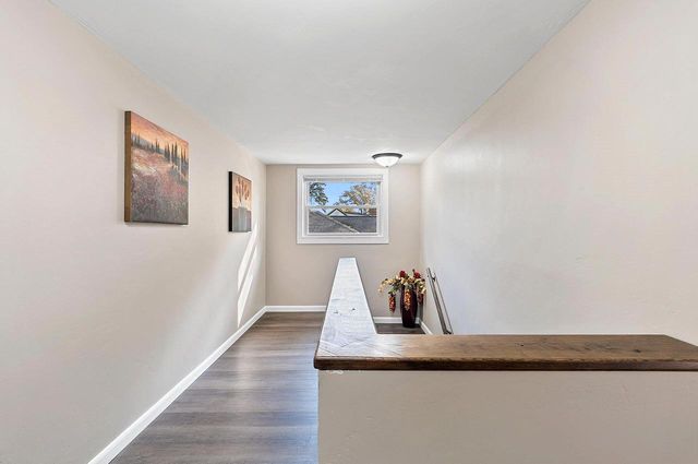 2500 S JEFFERSON STREET, Appleton, WI 54915