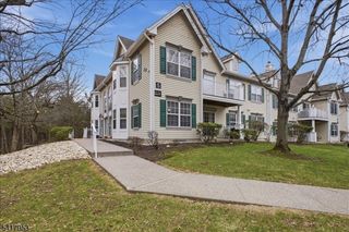 530 Azalea Ter, Branchburg Twp., NJ 08876