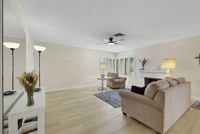 7053 Cheerful Circle, Las Vegas, NV 89147