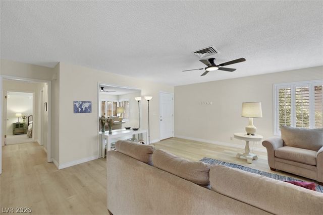 7053 Cheerful Circle, Las Vegas, NV 89147