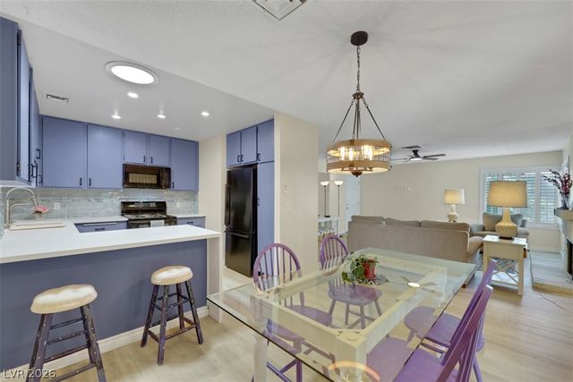 7053 Cheerful Circle, Las Vegas, NV 89147
