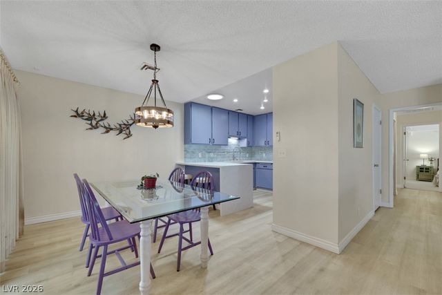 7053 Cheerful Circle, Las Vegas, NV 89147