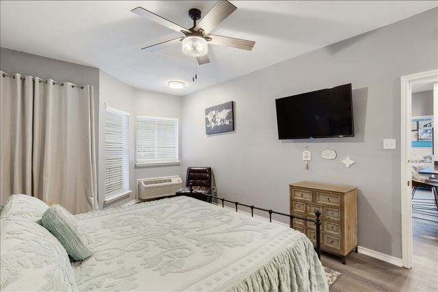 2164 Tanglewood Boulevard D212, Pottsboro, TX 75076