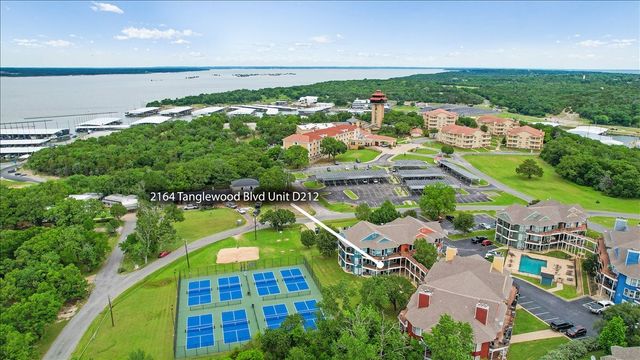 2164 Tanglewood Boulevard D212, Pottsboro, TX 75076