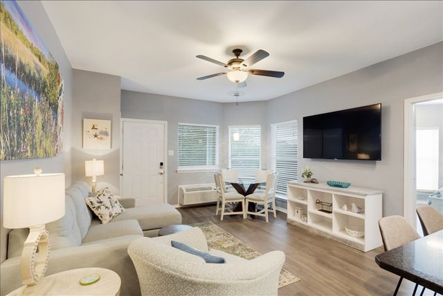 2164 Tanglewood Boulevard D212, Pottsboro, TX 75076