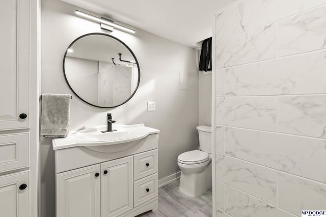 2719 S 44 Street, Omaha, NE 68105