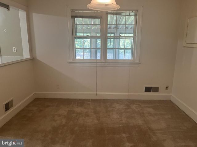 4906 HOOD DR, Fredericksburg, VA 22408