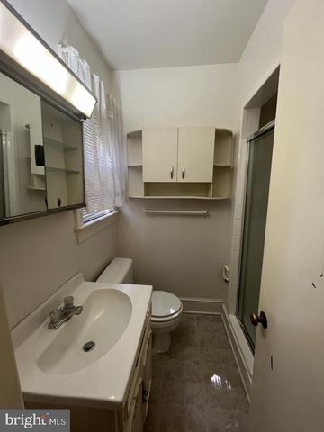 4906 HOOD DR, Fredericksburg, VA 22408