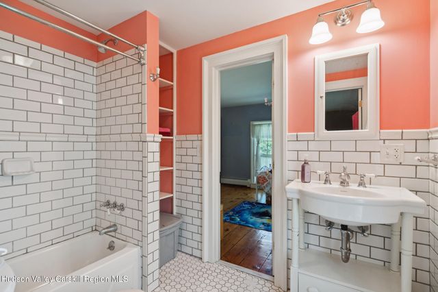 272 Main Street, Middleburgh, NY 12122