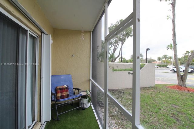21133 SW 85th Ave 112, Cutler Bay, FL 33189