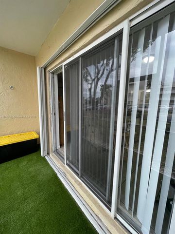 21133 SW 85th Ave 112, Cutler Bay, FL 33189