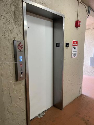 21133 SW 85th Ave 112, Cutler Bay, FL 33189