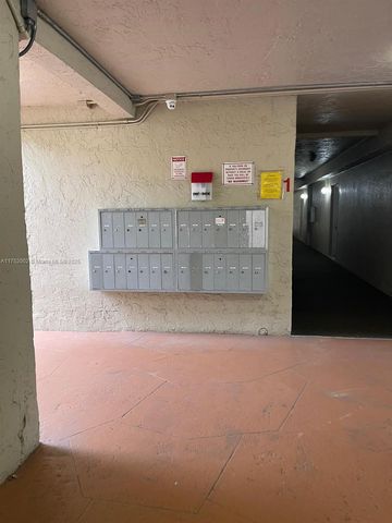 21133 SW 85th Ave 112, Cutler Bay, FL 33189