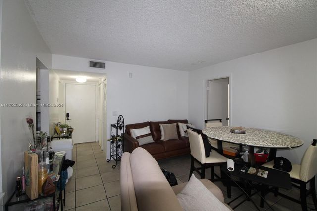 21133 SW 85th Ave 112, Cutler Bay, FL 33189