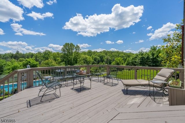43 Knox Hill Rd, Morris Twp., NJ 07960