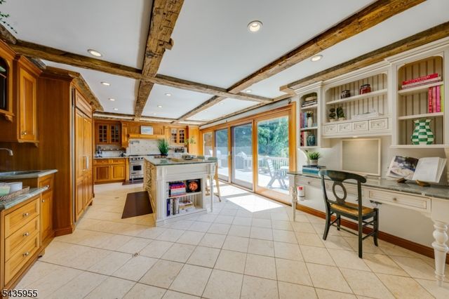 43 Knox Hill Rd, Morris Twp., NJ 07960