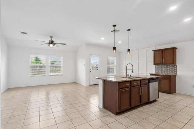 803 Quartz Trail, Princeton, TX 75407