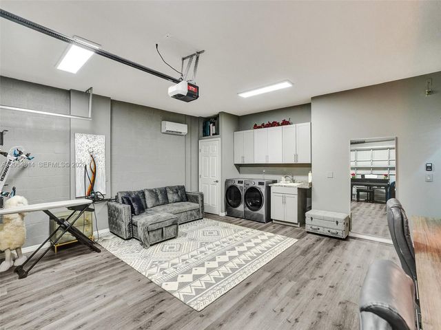 4414 Ficus Street, Hollywood, FL 33021