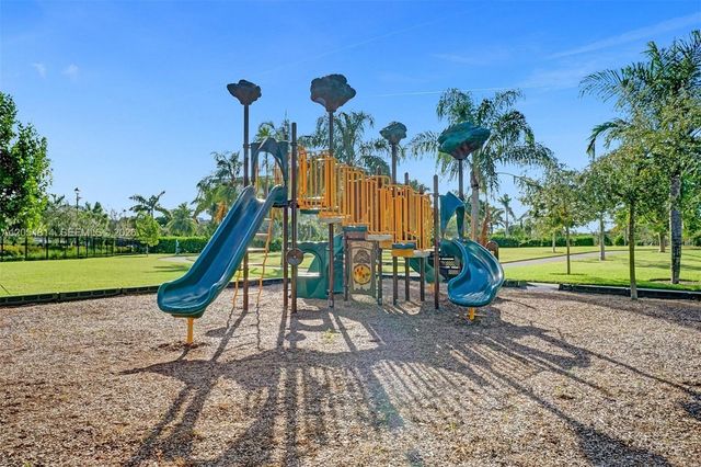 4414 Ficus Street, Hollywood, FL 33021