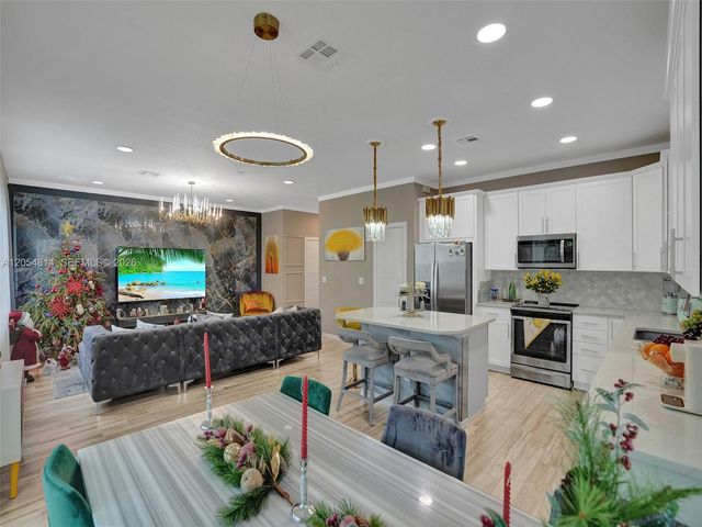 4414 Ficus Street, Hollywood, FL 33021